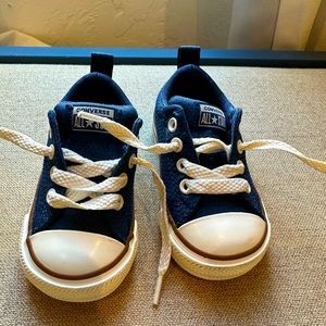 Converse Chuck Taylor All Stars TD sneaker size 4. Never worn